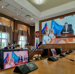«Аня и Алиса в поисках бережливости»